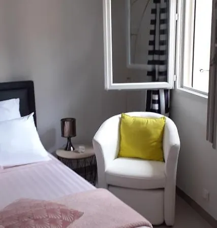 Homestay Mas Saint Genieis Canet (Herault)